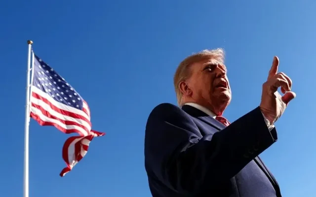 Trump urges New Mexico to rename itself “New America,” claiming it would boost both home prices and incomes
